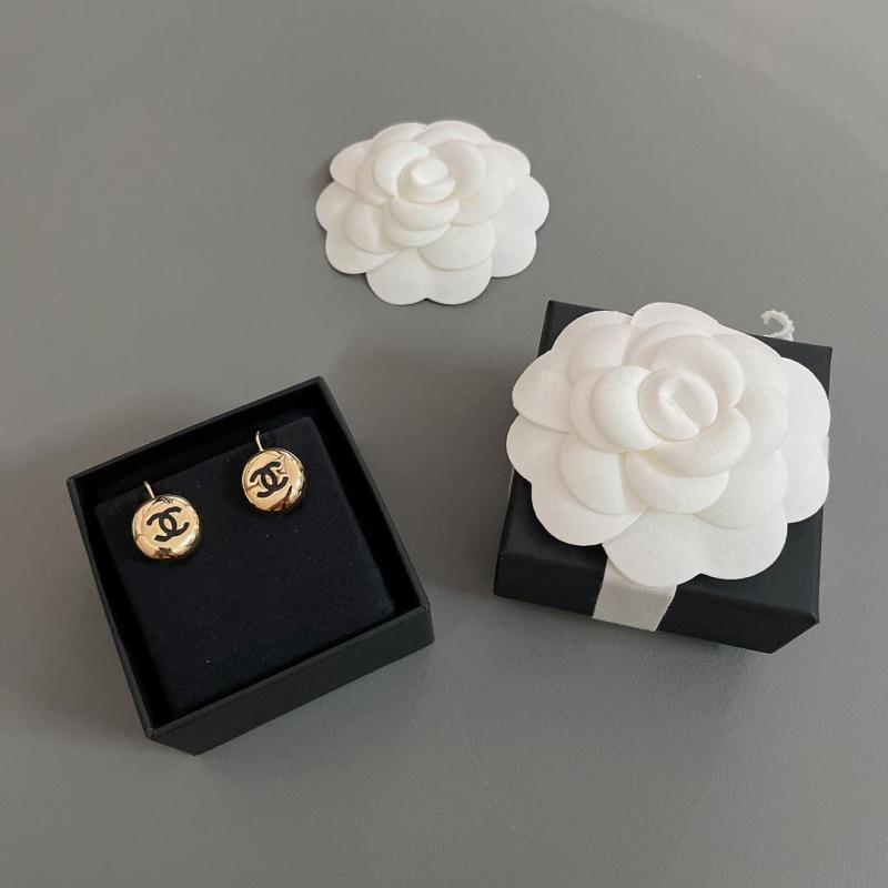 Ch**el earrings